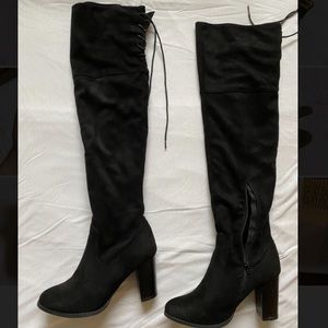 Lace up heeled over the knee boots black